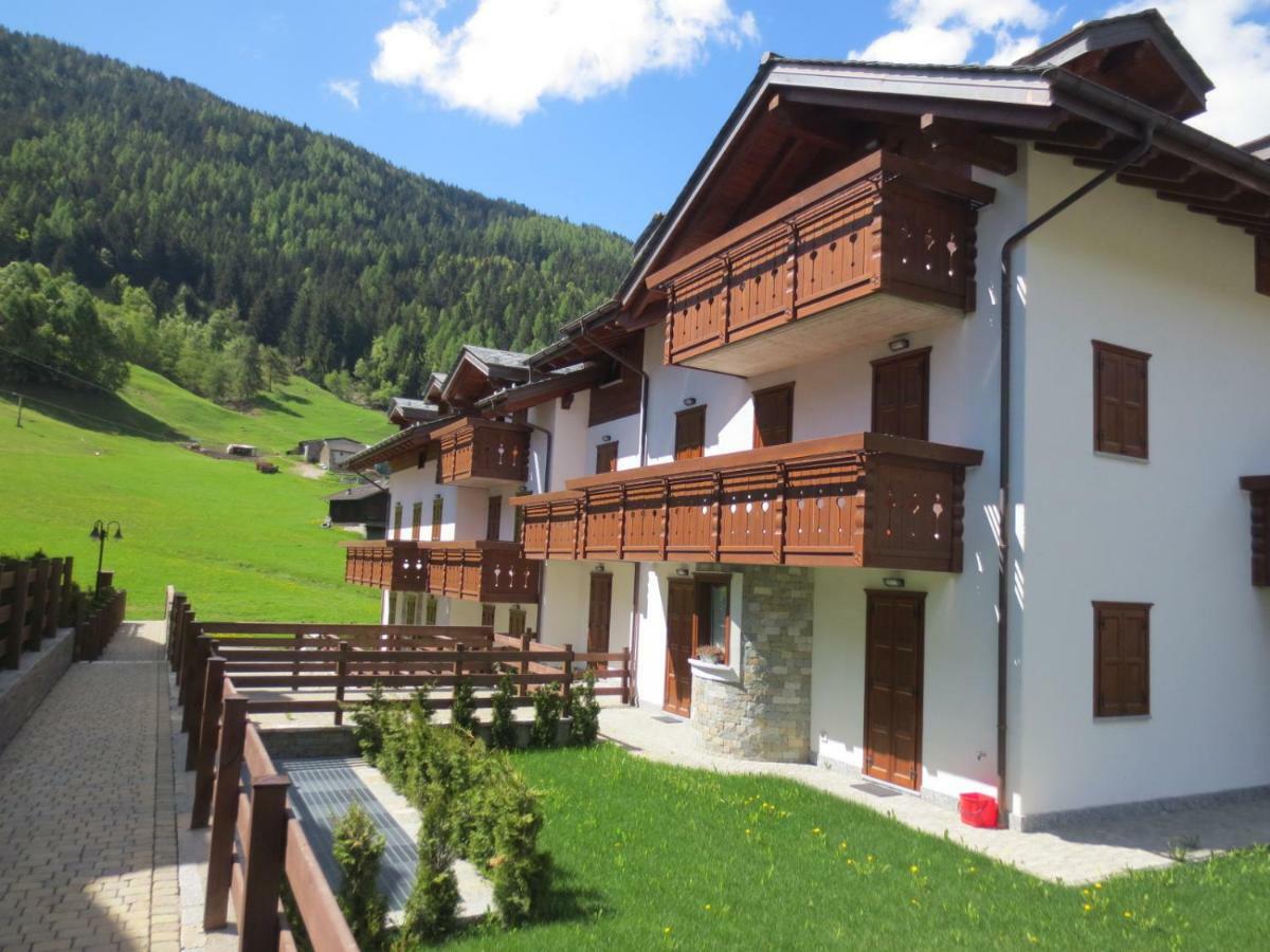 Borgo Alpino Chalet 4 Aprica Buitenkant foto
