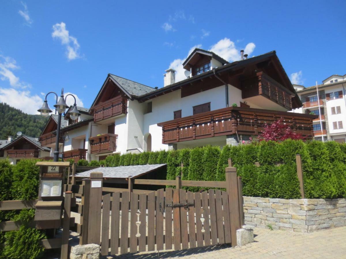 Borgo Alpino Chalet 4 Aprica Buitenkant foto