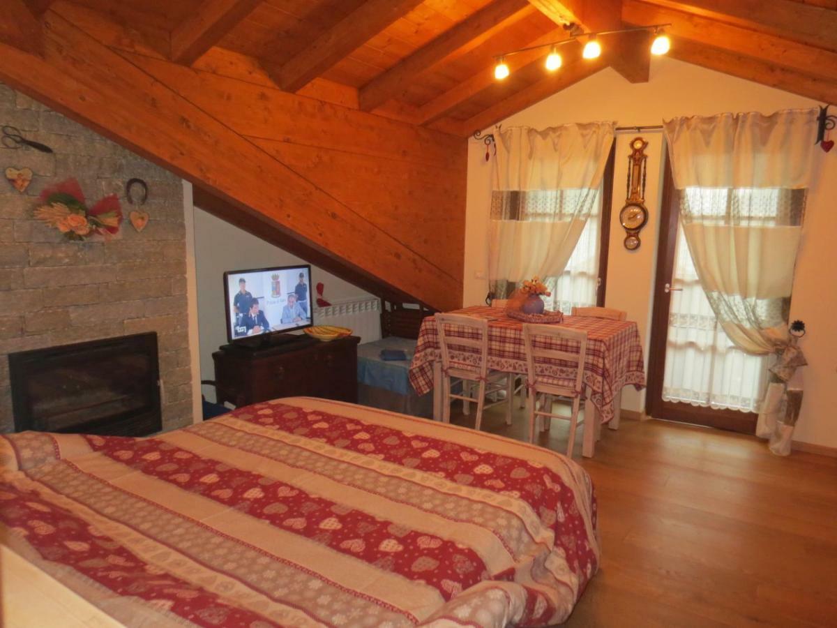 Borgo Alpino Chalet 4 Aprica Buitenkant foto